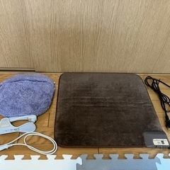 【THREEUP】蓄熱式湯たんぽ/ 【ワタナベ工業】ホットクッション の画像