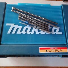 値下げ、マキタハンマードリル　makita HR1830F の画像