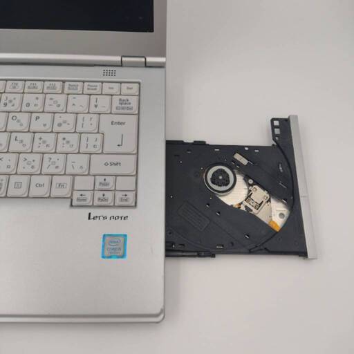 Panasonic　高性能7世代Core i5 SSD256G搭載　メモリ8G CD/DVD　webカメラ内蔵　FHD14インチ　 W