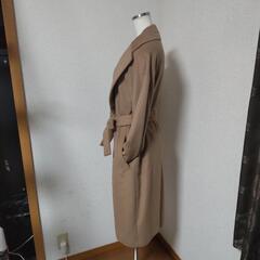 ユニクロ ロングコート 1.2度着用の画像