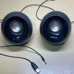クリエイティブ　電源USB、音声入力3.5mmイヤホン　PCスピ...