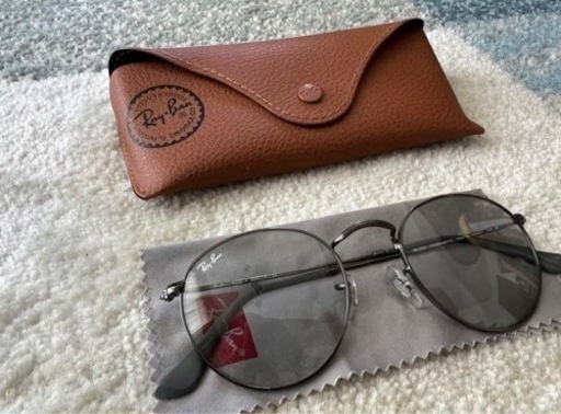 Ray-Ban サングラス　調光レンズ　レイバン