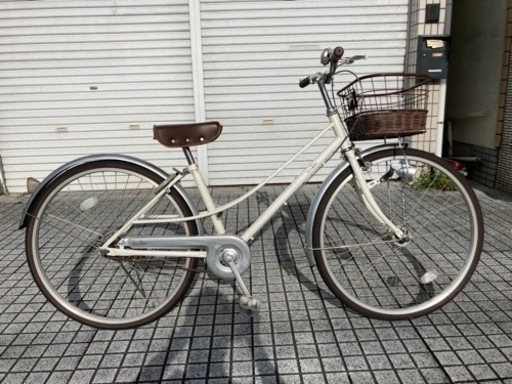 【EAST BOY自転車】美品❗️26インチ　ロゴ入り　LEDオートライト付　変速なし　若林自転車　唐崎店　SALE中❗️