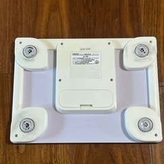 オムロン体重体組成計　HBF-216-Wの画像