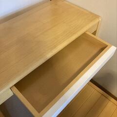 取引中です  Ｋidzoo 子供用 学習机 イスセットの画像