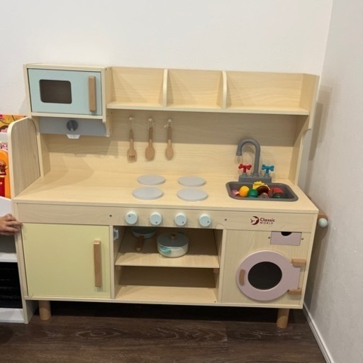 子供　キッチン　おままごとセットつき