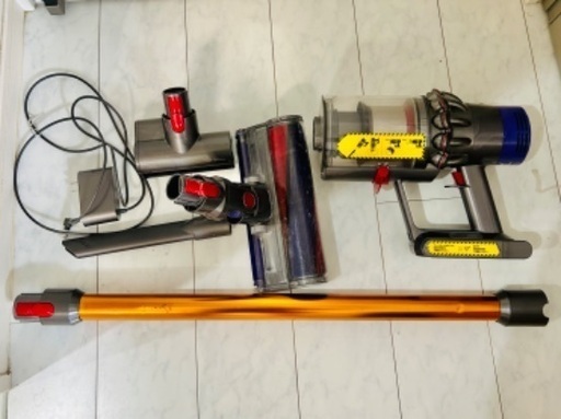 Dyson ダイソン　v10
