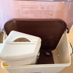 取引中、哺乳瓶消毒とベビーバスの画像