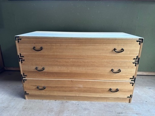 桐箪笥　タンス