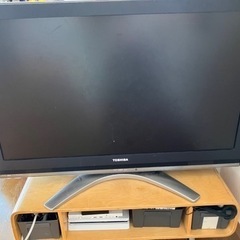 東芝　液晶カラーテレビ　42型