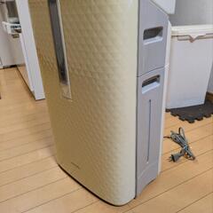 シャープ　加湿空気清浄機　kc-w65の画像