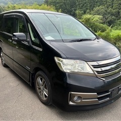 日産 セレナライダーブラックラインSハイブリッド