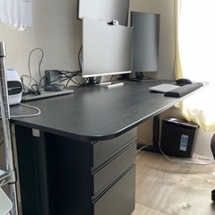IKEA BEKANT ベカント　デスク　テーブル　黒　160 80 65cmの画像