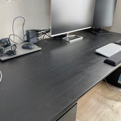 IKEA BEKANT ベカント　デスク　テーブル　黒　160 80 65cmの画像