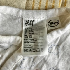 【H&M×ディズニーコラボ】プーさん長袖ロンパースの画像