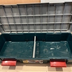工具箱　車用収納箱　です。の画像