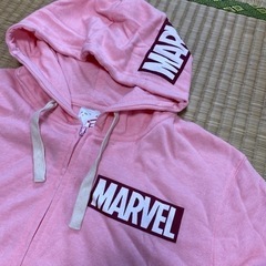 【新品】MARVEL パーカー Lの画像