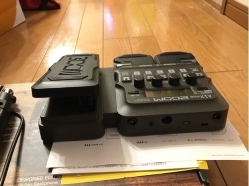 ギターマルチエフェクター zoom A1X Four 中古品