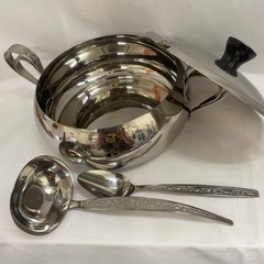 カレー鍋とスプーン5本セットの画像