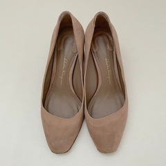Salvatore Ferragamo パンプス クリーニング＆メンテナンス済 スウェードの画像