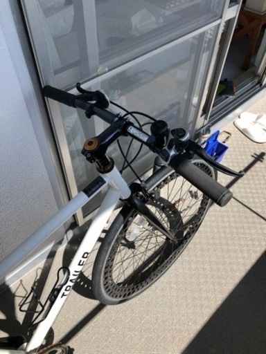 ★オシャレなクロスバイク★ 自転車 トレイラー