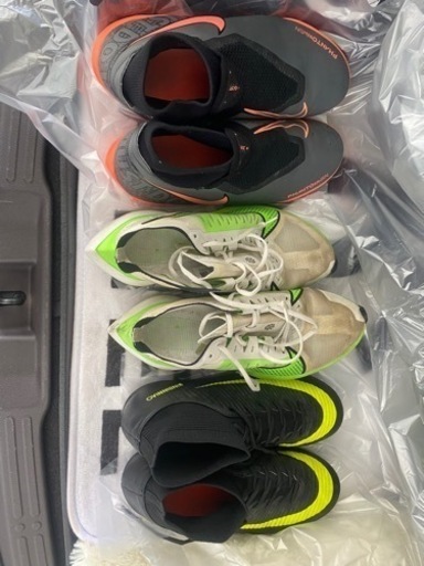 ナイキサッカーシューズ