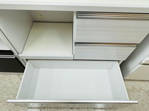 ?2面レンジボード スライド扉 ?定価￥69,800? 人気のホワイトカラー スチームオーブン対応?103