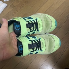 ニューバランス　19.5