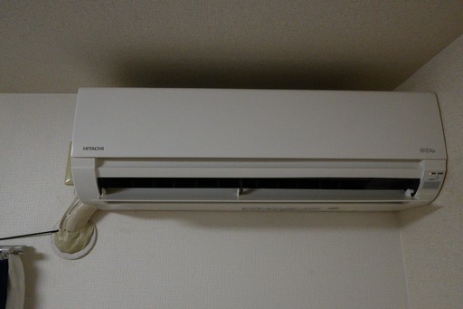 日立 ルームエアコン 《白くまくん》RAS-AJ22K(W) 6畳用