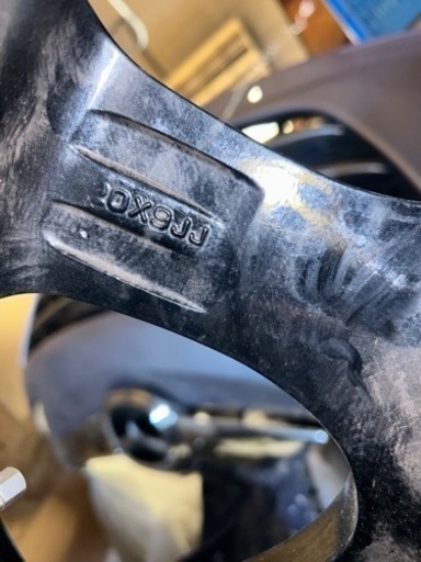 アルミ付きタイヤ売ります