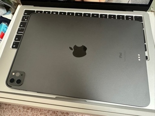 ipad pro 3代11インチ128GBだけ