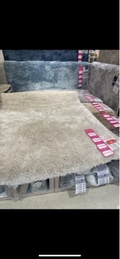 シャギーラグ　ラメ入り