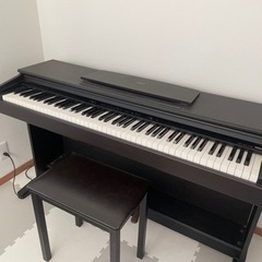 アップライトピアノ　YAMAHA