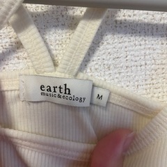 アース　ネックホルダー付きタンクトップの画像