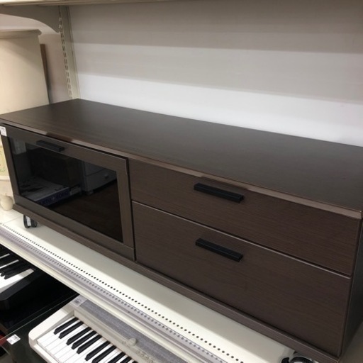 ダークブラウンカラーのオシャレなキャスター付きテレビボードお売りします！