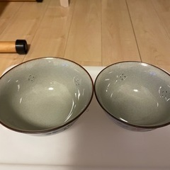 お茶碗2つ