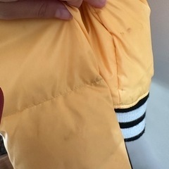 COCOLULUのダウンジャケット 黄色の画像