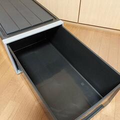 衣装ケースの画像