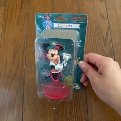 《値下げ中》【新品・未使用】ドナルド、ミニー、プーさんのフィギュアの画像