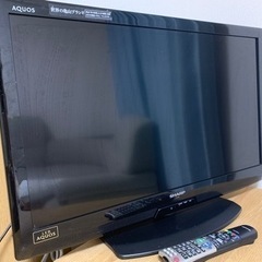 ※   取引中　※    SHARP  32型テレビ　リモコン付きの画像