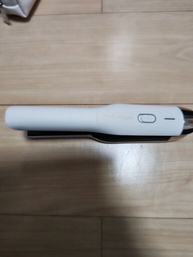 ヘアアイロン　ghd unplugged