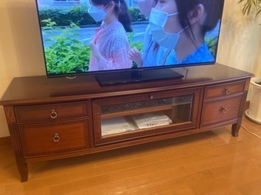 テレビ台売ります。
