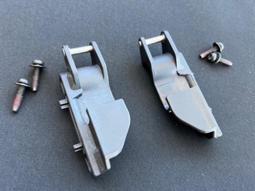 ジープ グラディエーター用　トノカバー ロールタイプ　Jeep純正品　新車取り外し品