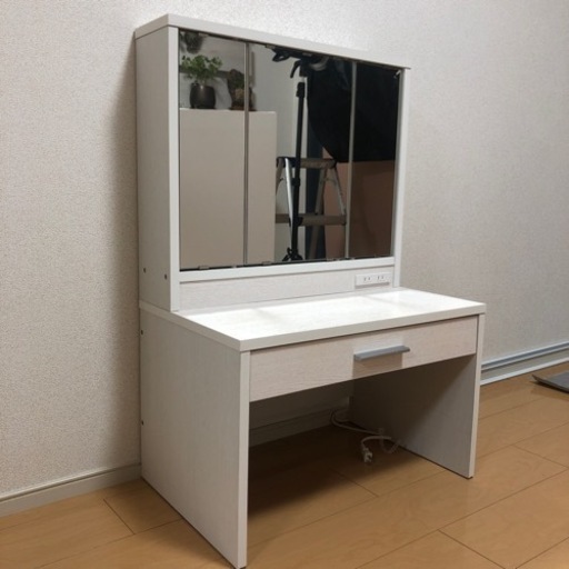 ドレッサー　化粧台