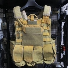 UFC サイラス　サバゲー　装備の画像
