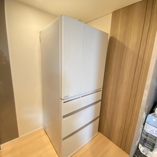 【定価42万】超美品 700L 三菱 タッチパネル 冷蔵庫