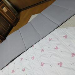 ごろ寝長座布団の画像