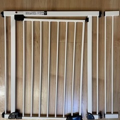 【受け渡し確定】ベビーゲート