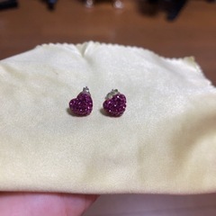 非売品　スワロスキー　ハートピアス