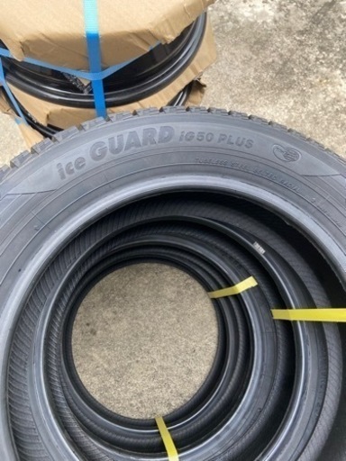 引取り限定　YOKOHAMA iceGUARD5 155/65R14